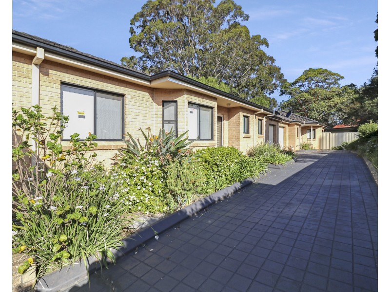 2/13 Gardinia Street, Beverly Hills NSW 2209