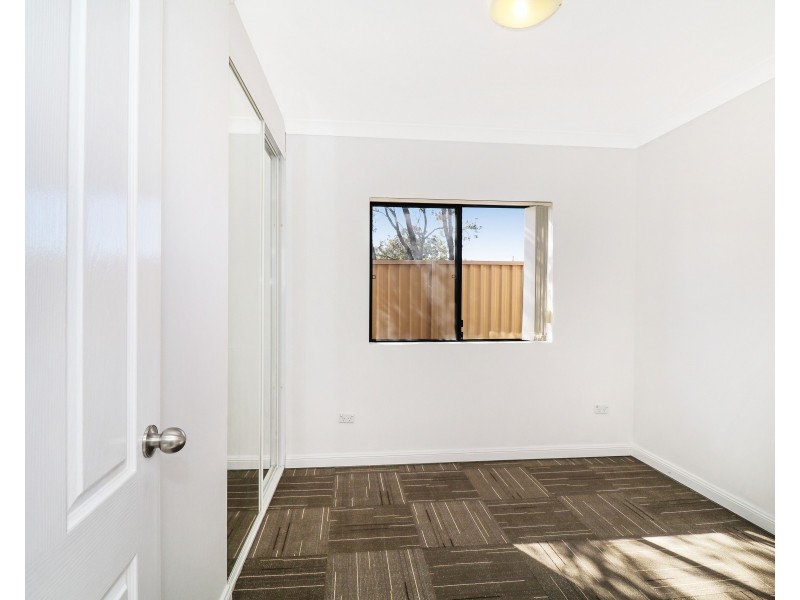 2/13 Gardinia Street, Beverly Hills NSW 2209