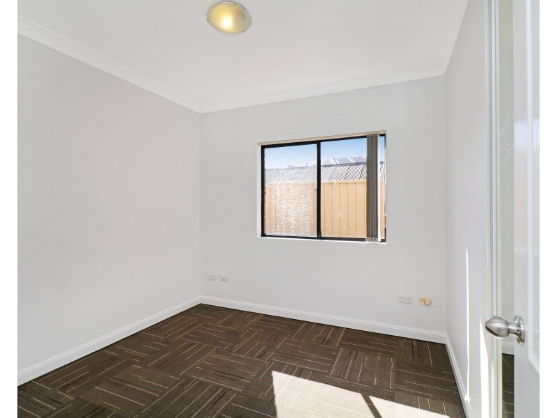 2/13 Gardinia Street, Beverly Hills NSW 2209