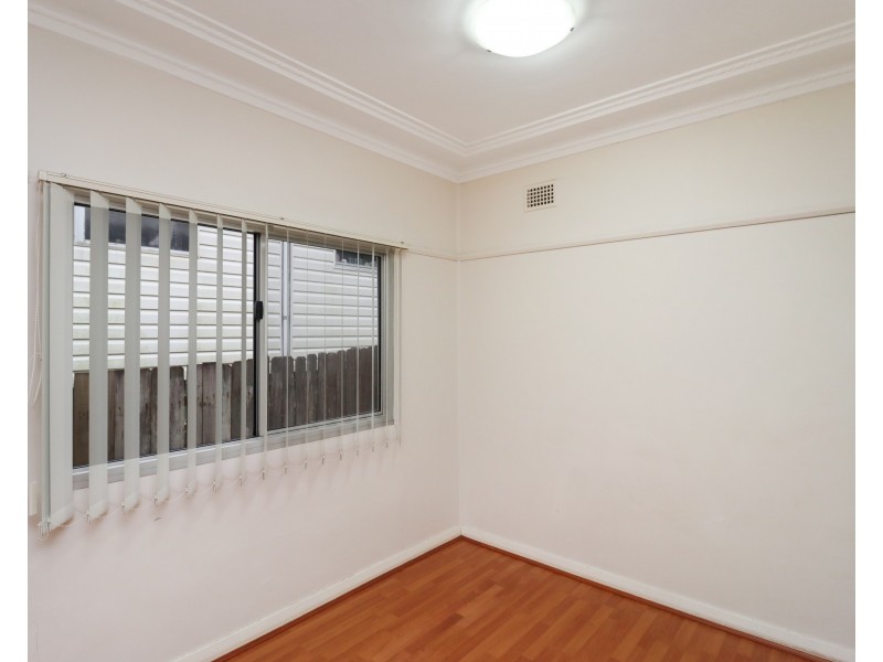 48 Rosebank Avenue, Kingsgrove NSW 2208