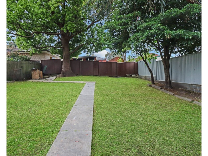 48 Rosebank Avenue, Kingsgrove NSW 2208
