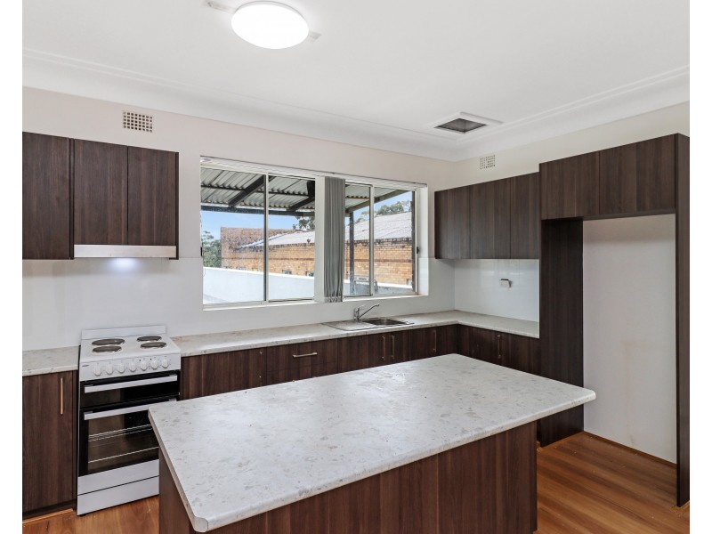 2/557-579 Box Road, Jannali NSW 2226