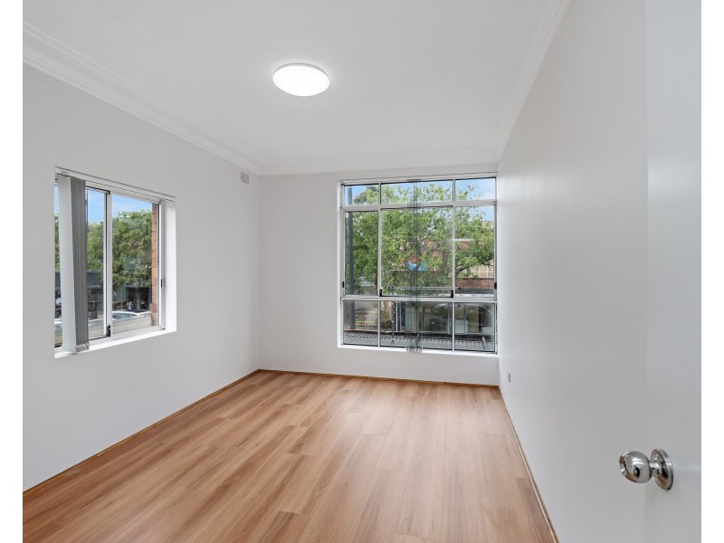 2/557-579 Box Road, Jannali NSW 2226