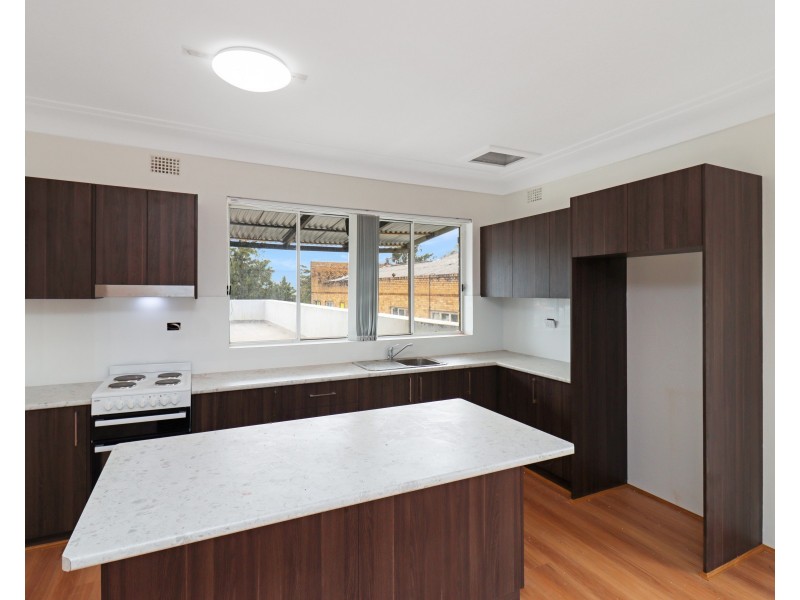 2/557-579 Box Road, Jannali NSW 2226