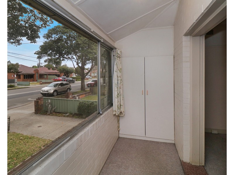 28 Edgbaston Road, Beverly Hills NSW 2209