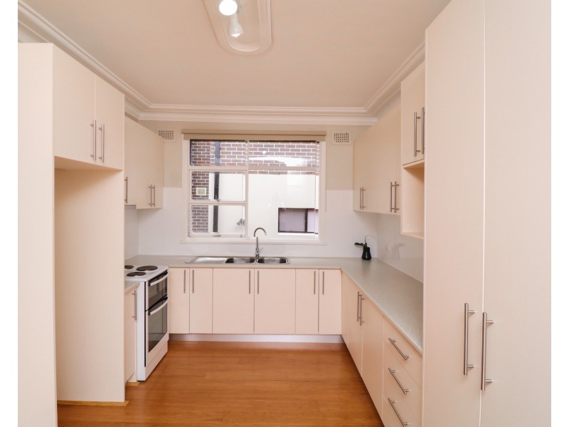 83 Bassett Street, Hurstville NSW 2220