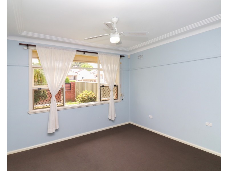 83 Bassett Street, Hurstville NSW 2220