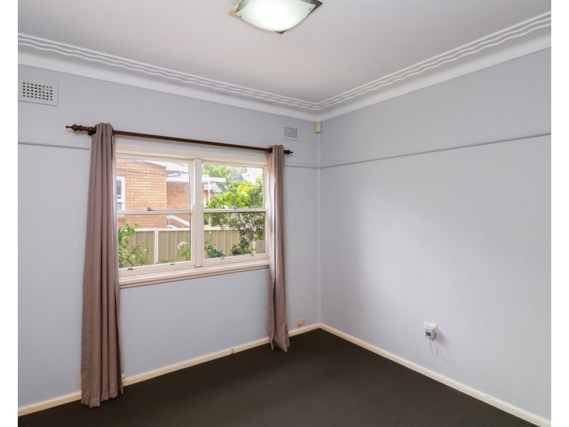 83 Bassett Street, Hurstville NSW 2220
