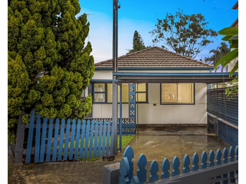 6 Gardiner Avenue, Banksia NSW 2216