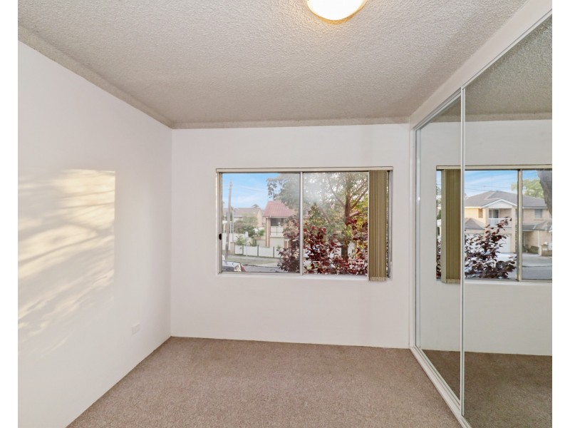 2/50 Jersey Avenue, Mortdale NSW 2223