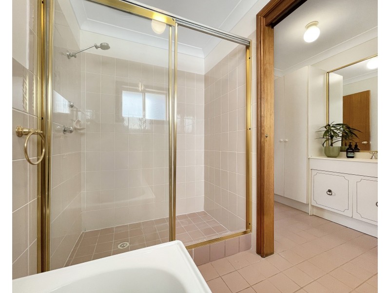 55 Wallaroy Drive, Burrill Lake NSW 2539