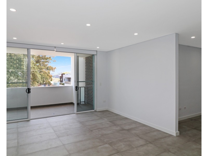 14/51-55 Gover Street, Peakhurst NSW 2210