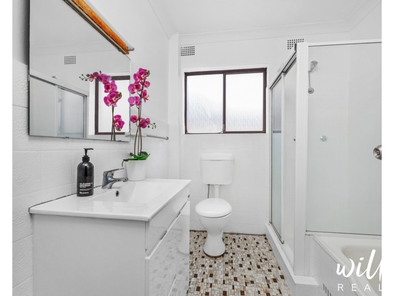 1/18-22 Hainsworth Street, Westmead NSW 2145