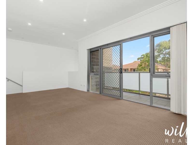 4/390 Railway Parade, Carlton NSW 2218