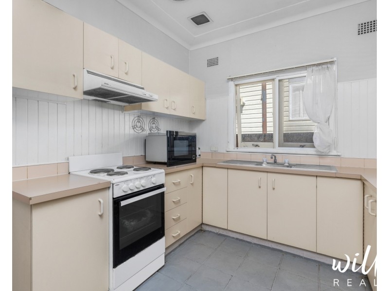 4 Beatrice Street, Bass Hill NSW 2197