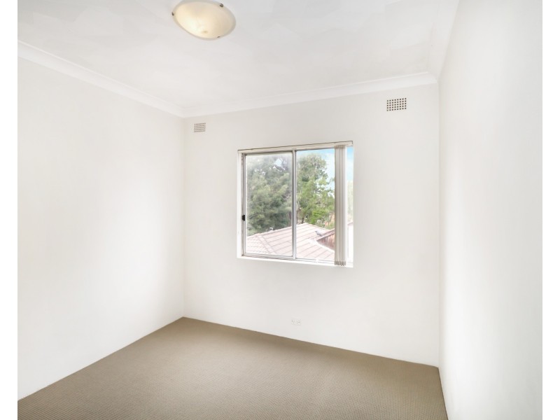 4/9-11 Woids Avenue, Hurstville NSW 2220