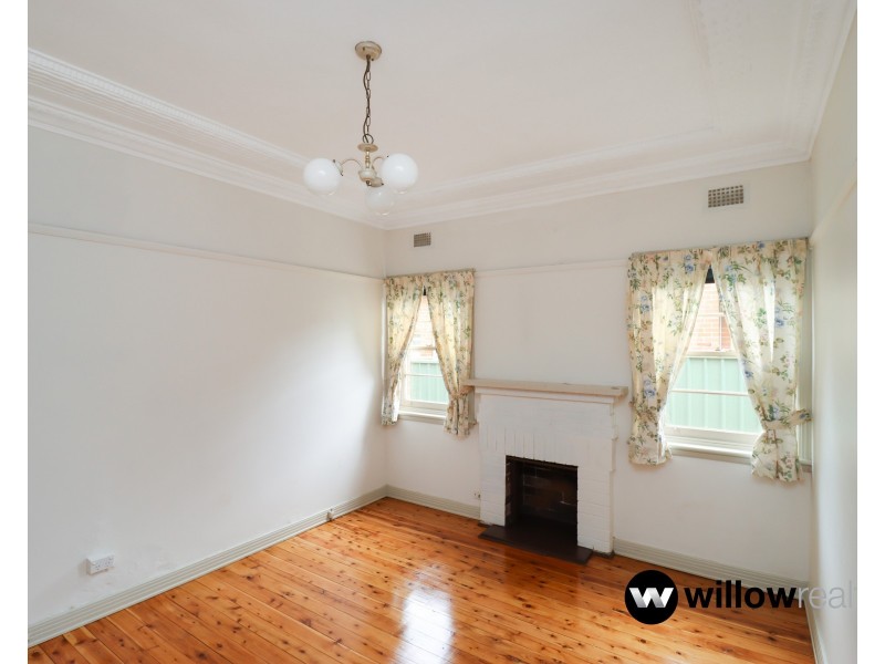 28 Edgbaston Road, Beverly Hills NSW 2209