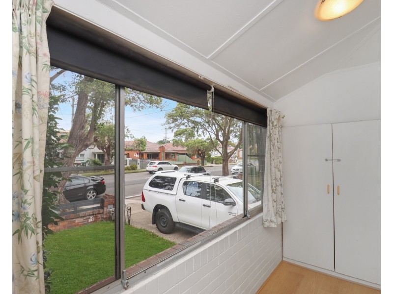 28 Edgbaston Road, Beverly Hills NSW 2209