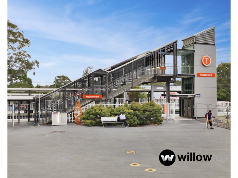 11/19 Meadow Crescent, Meadowbank NSW 2114