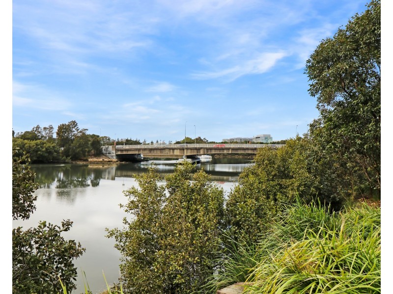 511/9 Brodie Spark Drive, Wolli Creek NSW 2205