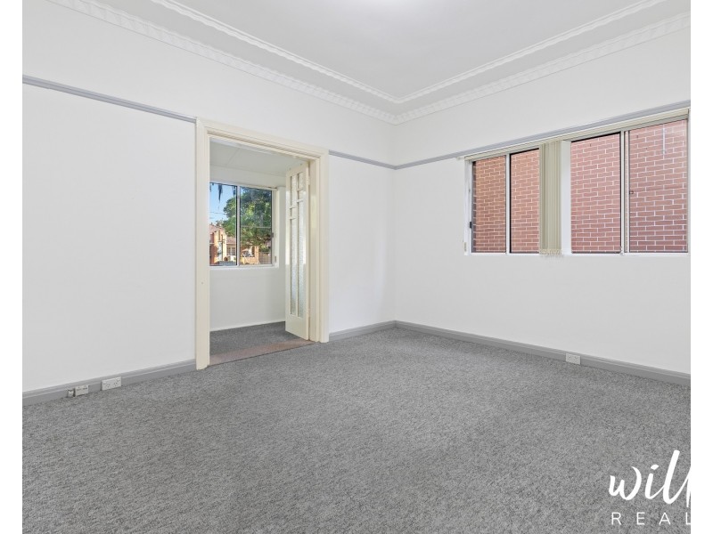 32 Edgbaston Road, Beverly Hills NSW 2209
