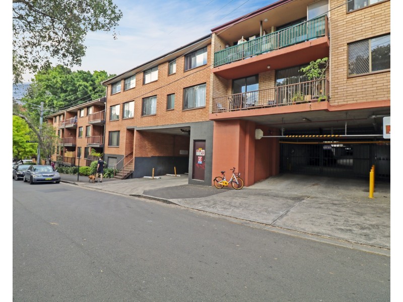 14/2 Goodlet Street, Surry Hills NSW 2010