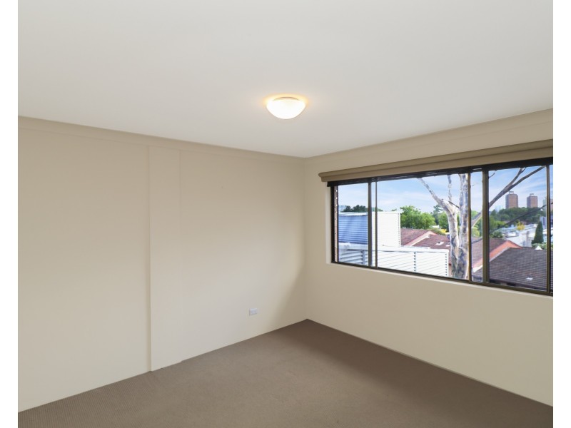 14/2 Goodlet Street, Surry Hills NSW 2010