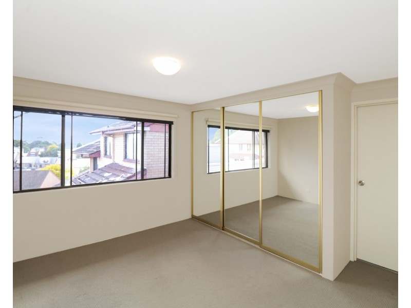 14/2 Goodlet Street, Surry Hills NSW 2010