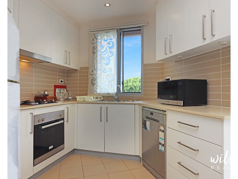 204/9-11 Wollongong Road, Arncliffe NSW 2205