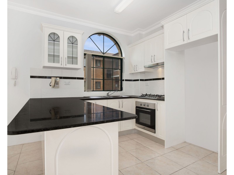 3/43 Carrington Avenue, Hurstville NSW 2220