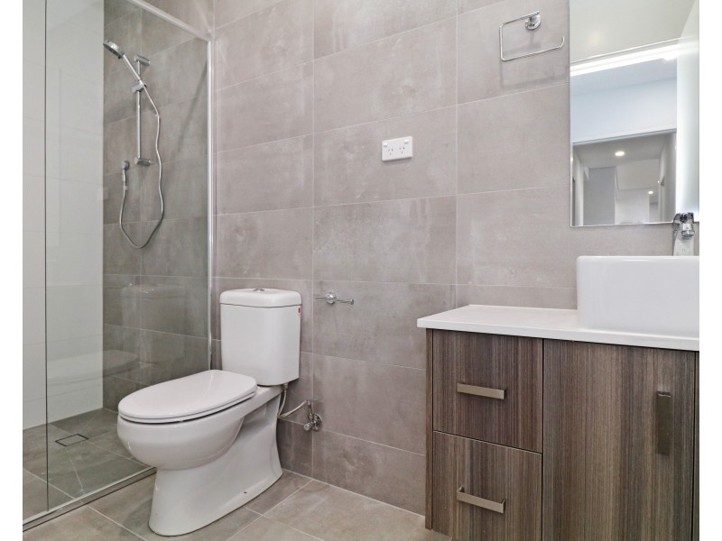 10/51-55 Gover Street, Peakhurst NSW 2210