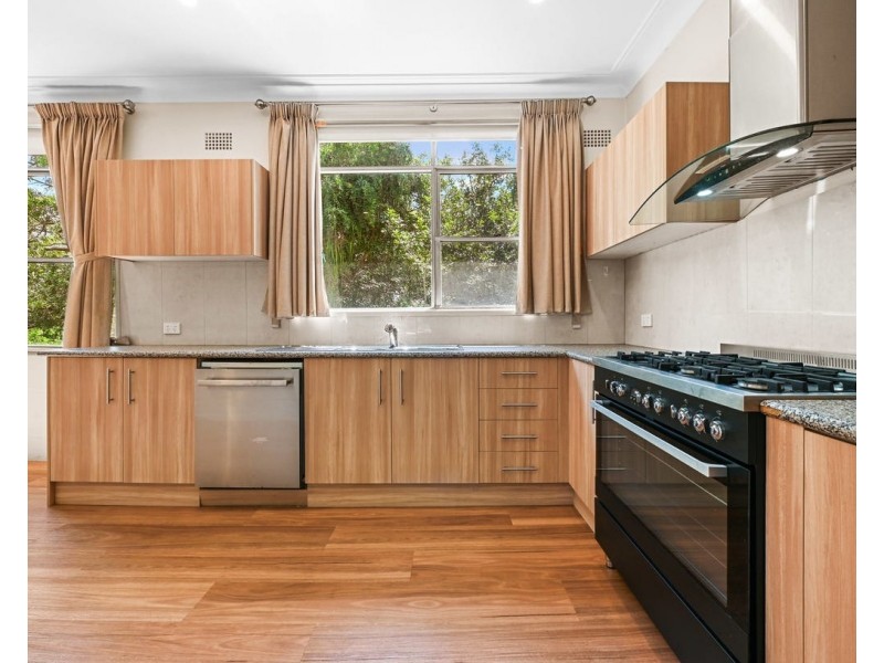 19 Belmore Road, Peakhurst NSW 2210