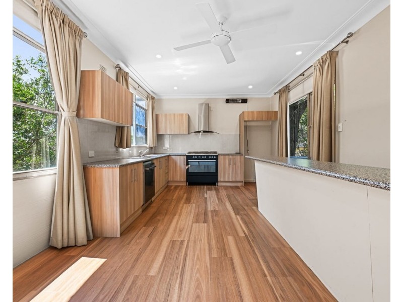 19 Belmore Road, Peakhurst NSW 2210