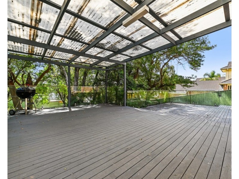 19 Belmore Road, Peakhurst NSW 2210