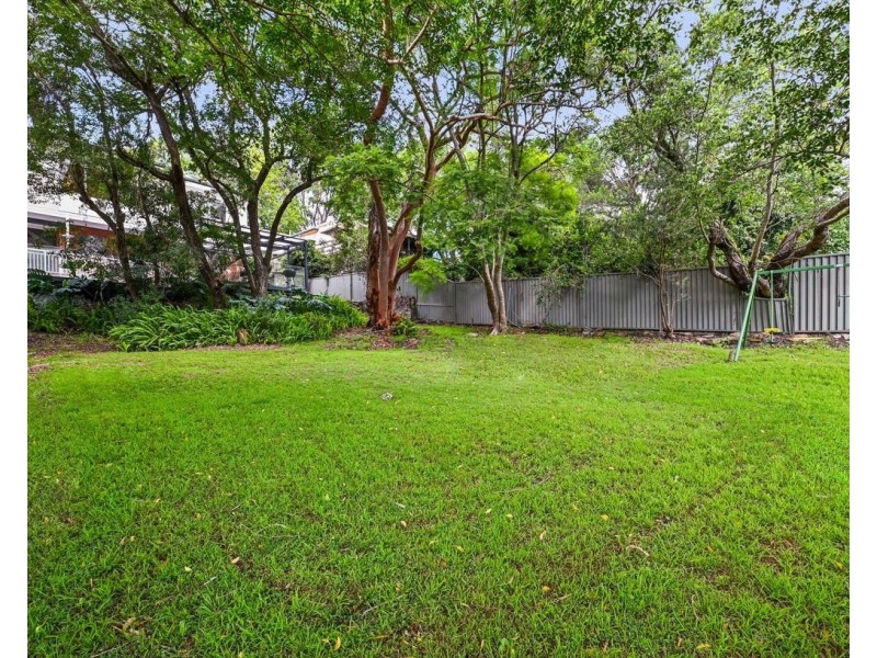 19 Belmore Road, Peakhurst NSW 2210