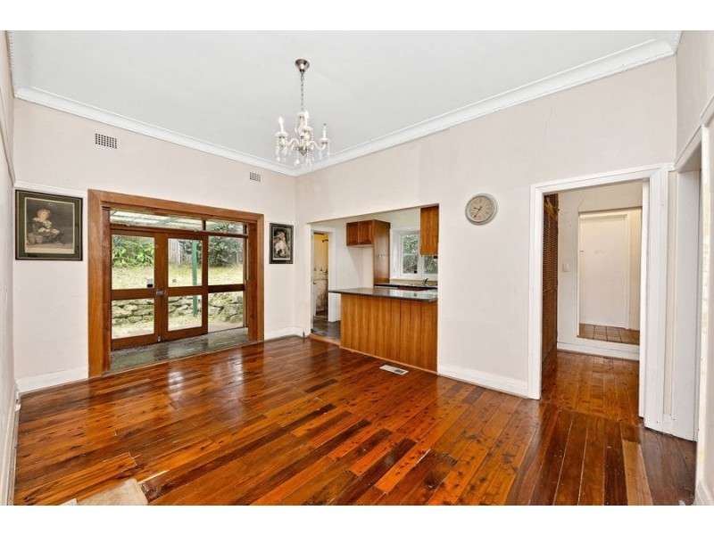 1 Dardanelles Road, Chatswood NSW 2067