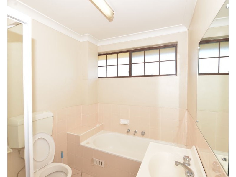 8/3-5 May Street, Eastwood NSW 2122
