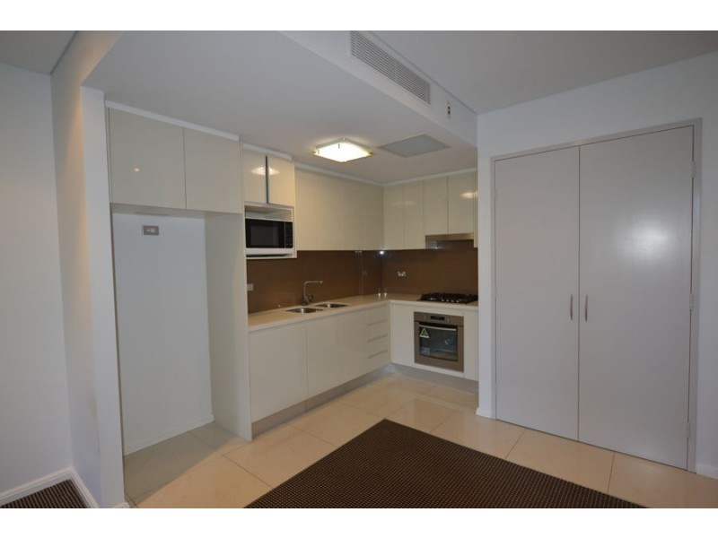 G12/30 Ferntree Place, Epping NSW 2121