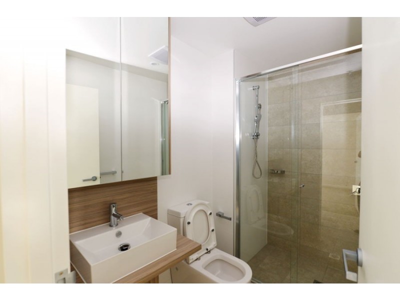 E627/1-39 Lord Sheffield Circuit, Penrith NSW 2750