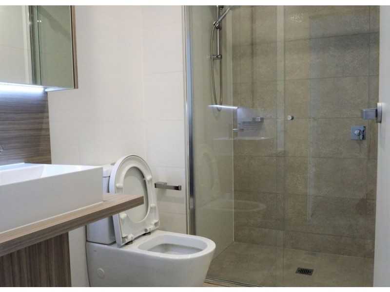 D220 1-39 Lord shefield Circuit, Penrith NSW 2750