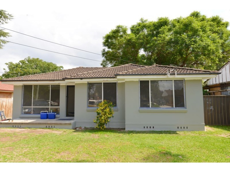33 Nepean Street, Emu Plains NSW 2750