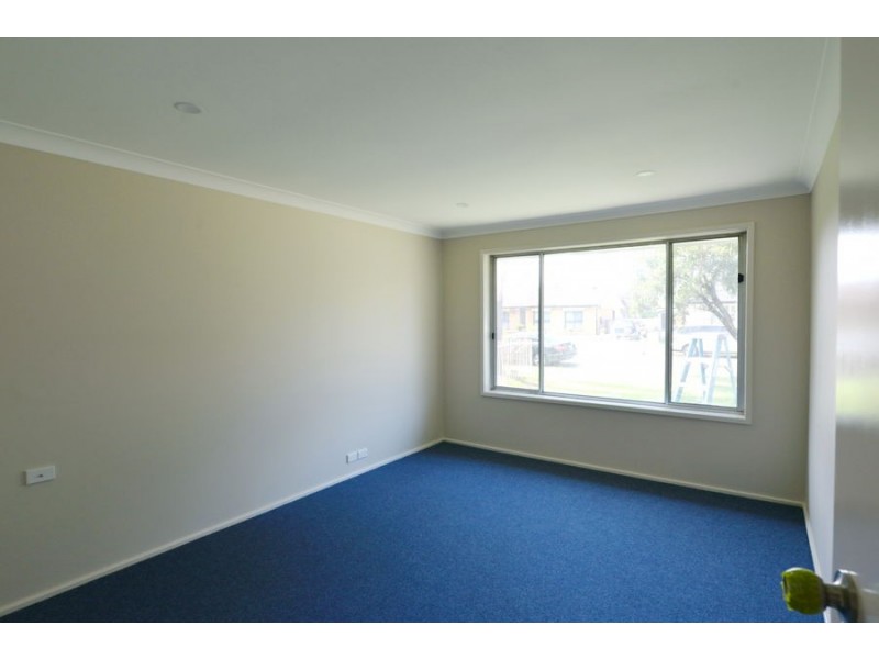 33 Nepean Street, Emu Plains NSW 2750