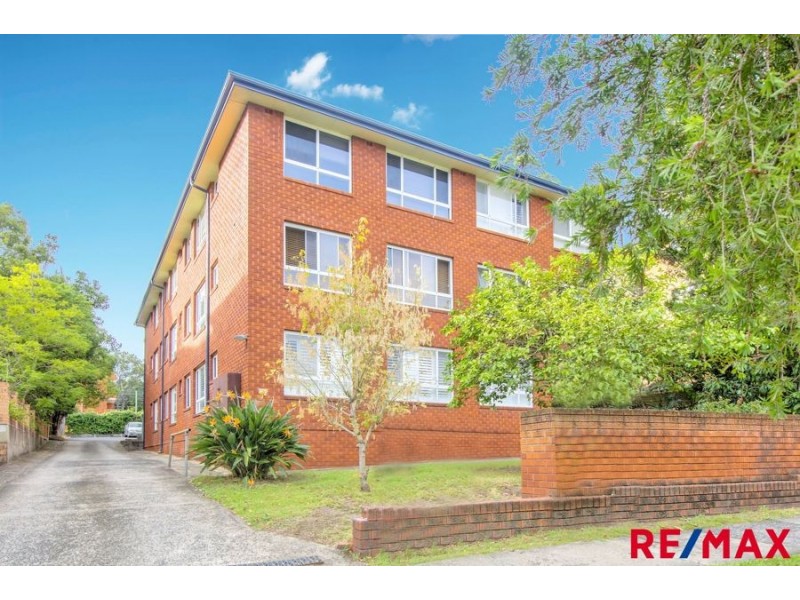 8 / 41 MEADOW CR, Meadowbank NSW 2114
