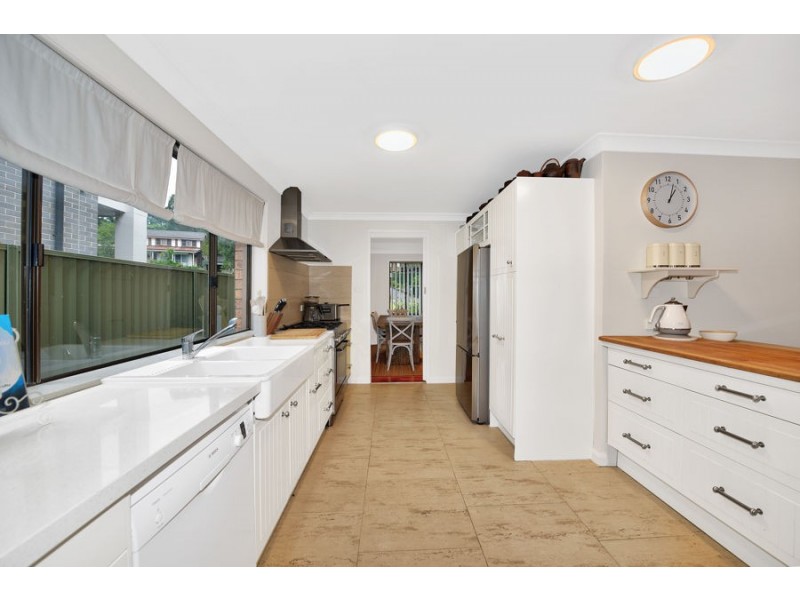 14 BRUNTON  PLACE, Marsfield NSW 2122