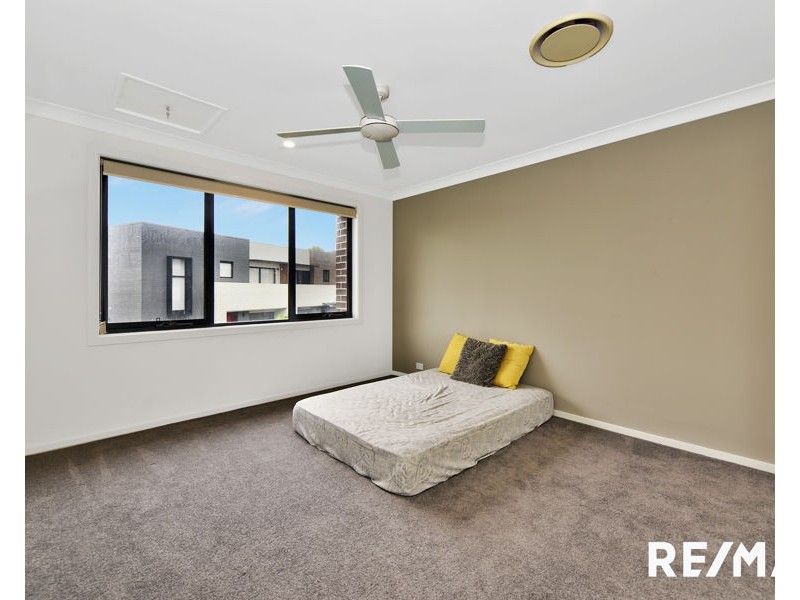 11 HUNTINGDALE GRADE, Blacktown NSW 2148