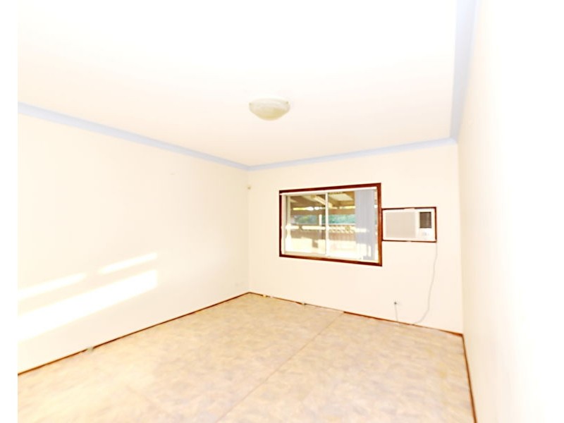 95 BURNETT ST, Merrylands NSW 2160