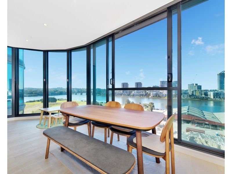 1008 / 17 Wentworth Place, Wentworth Point NSW 2127