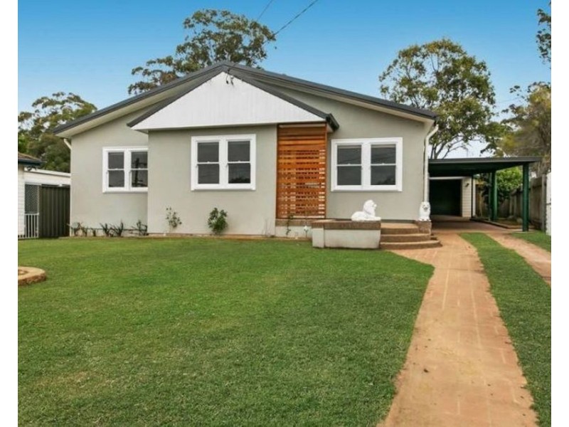 8 Leichhardt St, Lalor Park NSW 2147