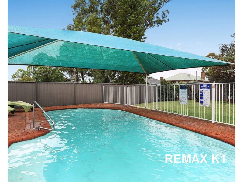 8 Leichhardt St, Lalor Park NSW 2147