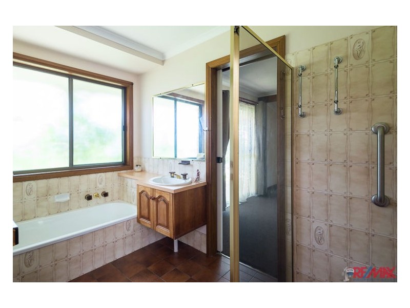 29 Dotterel Street, Parrearra QLD 4575